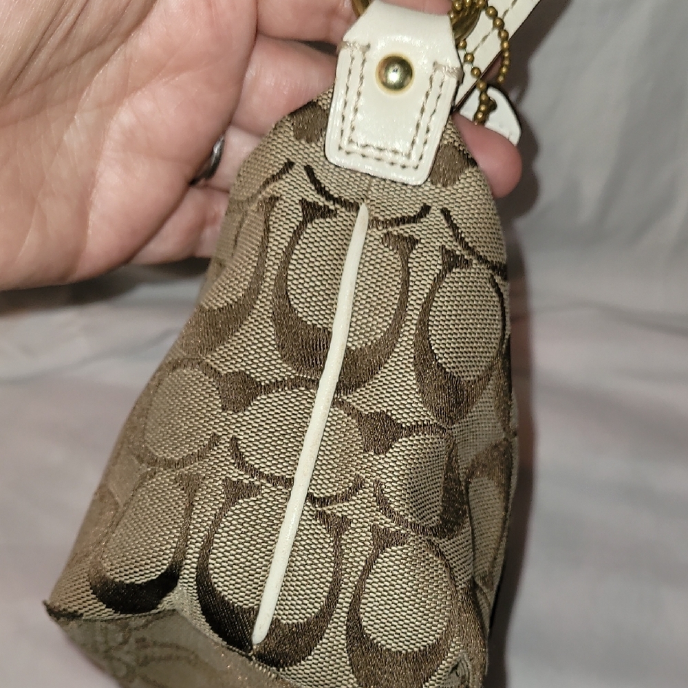 Coach Vintage Small Hampton Top Handle Bag - Picture 6 of 12